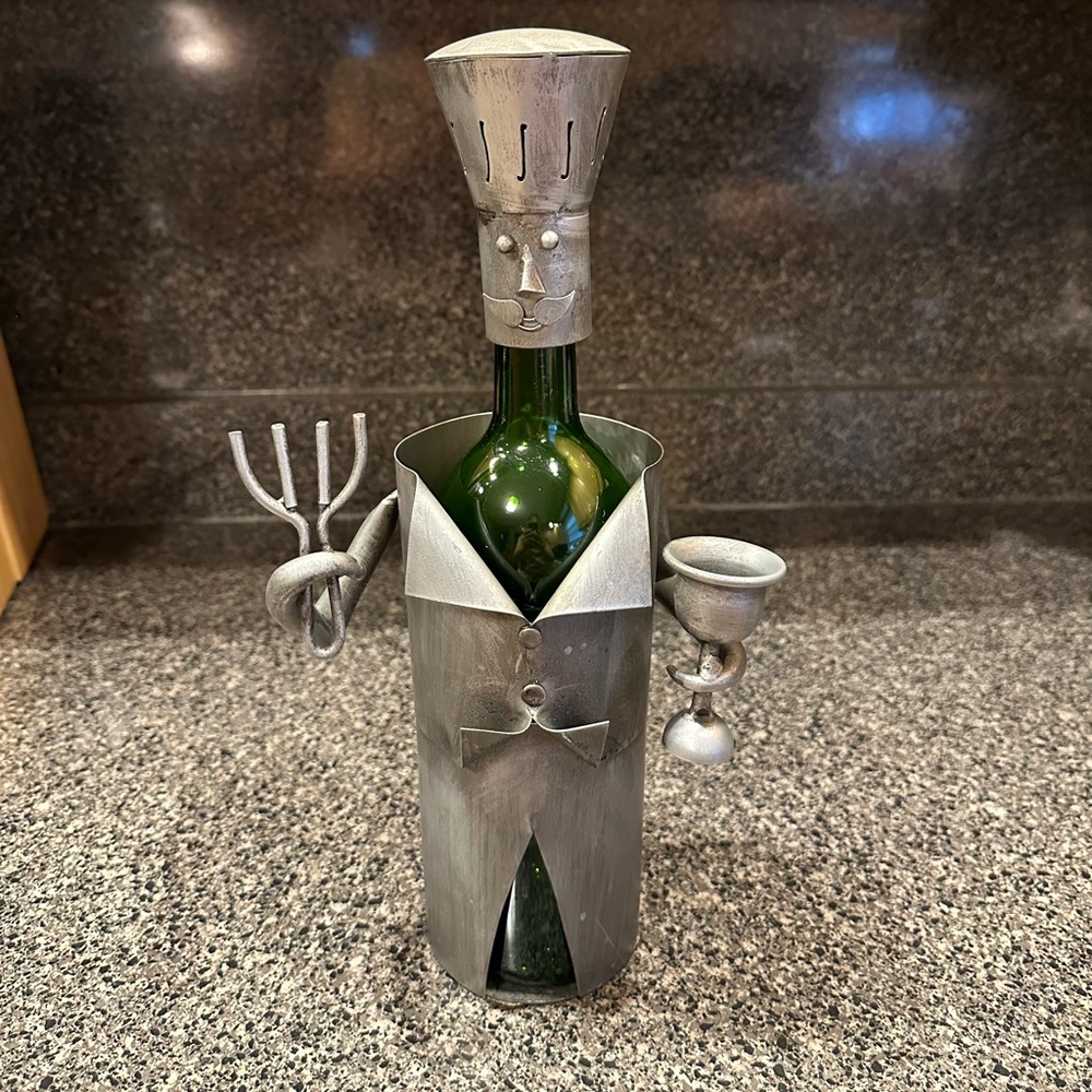 Chef Decorative Wine Holder - Picture 3 of 8
